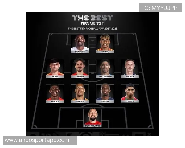 登贝莱荣归故里为家乡埃夫勒捧回金球奖杯引发热烈庆祝